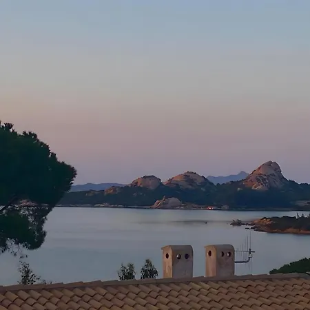 Feriehus Brezza Smeralda- Costa Smeralda Cala Bitta